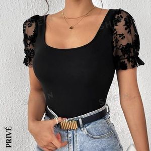 NEVER WORN Cropped Black Shirt with Lace Sleeves